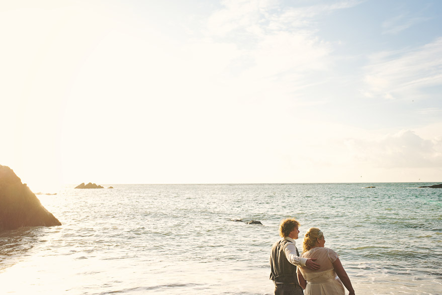 wedding tunnels beaches