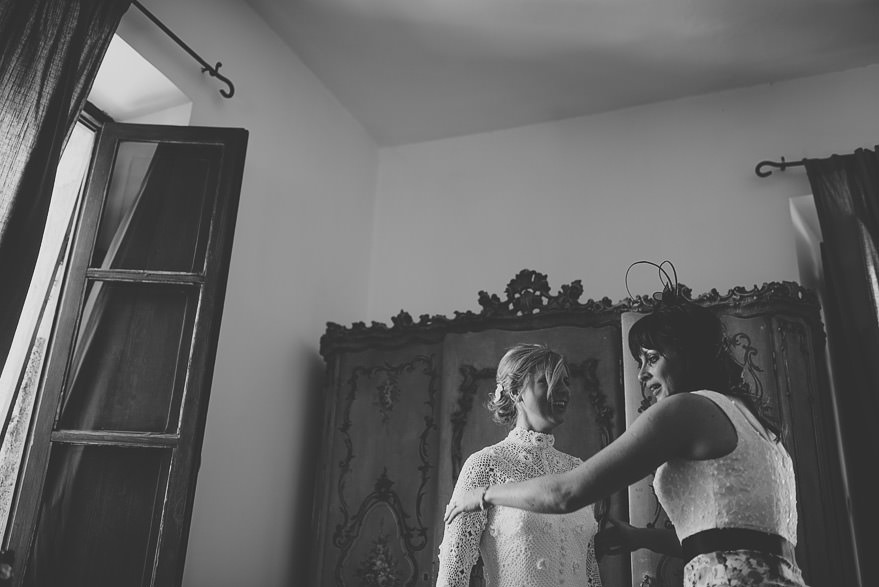 bridal preparations in borgo di tragliata