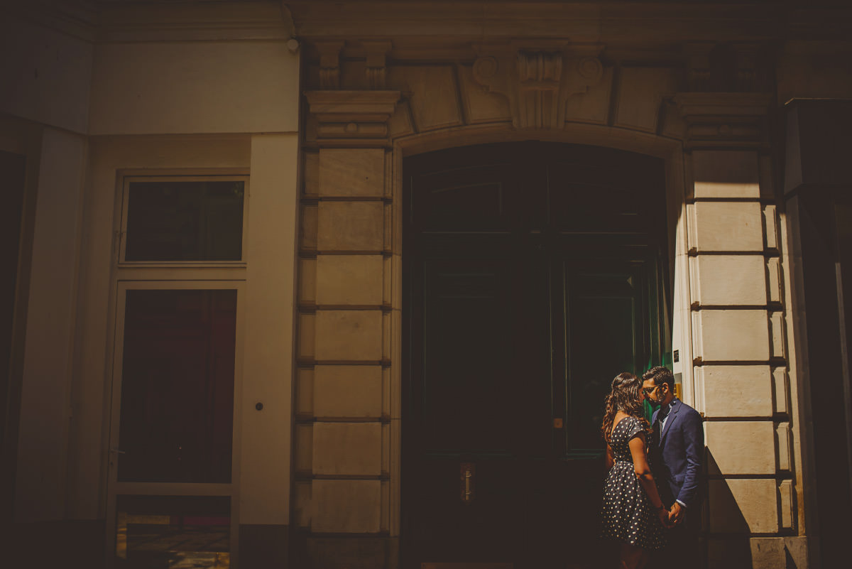 paris engagement session