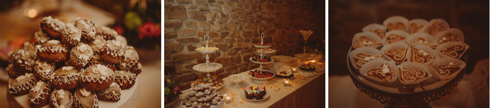 wedding cakes at the wedding in Italy