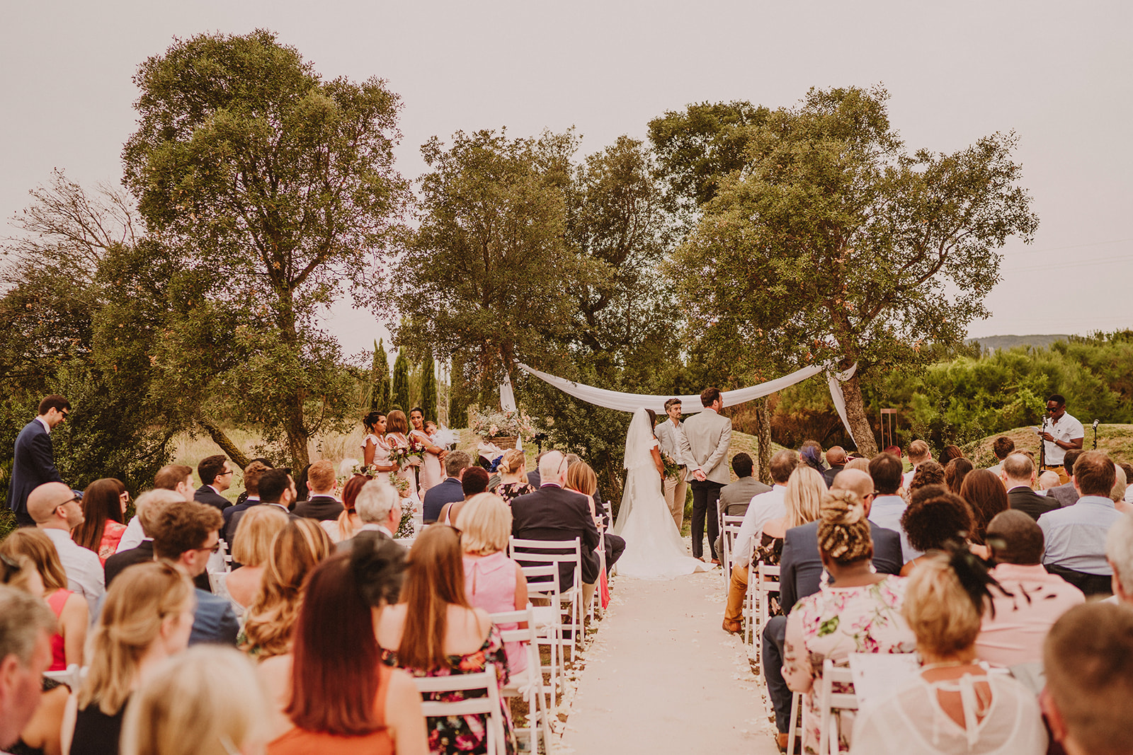 what time to get married in spain